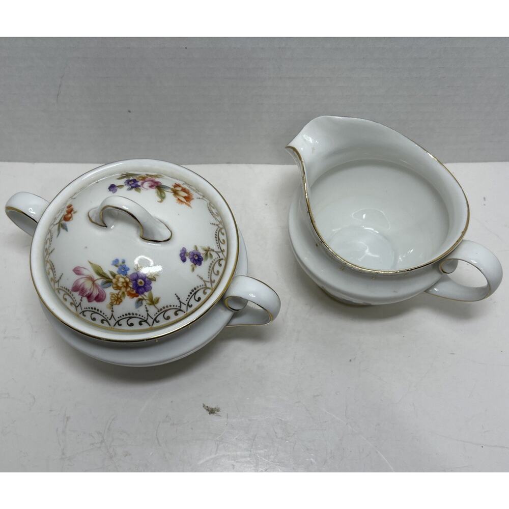 Empress Dresden Flowers Porcelain Creamer & Sugar Hutschenreuther Serb Bavaria - Picture 4 of 16